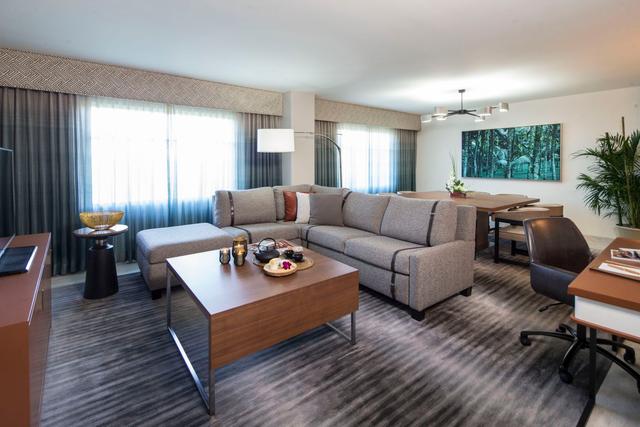 Hospitality Suite met 2 queensize bedden