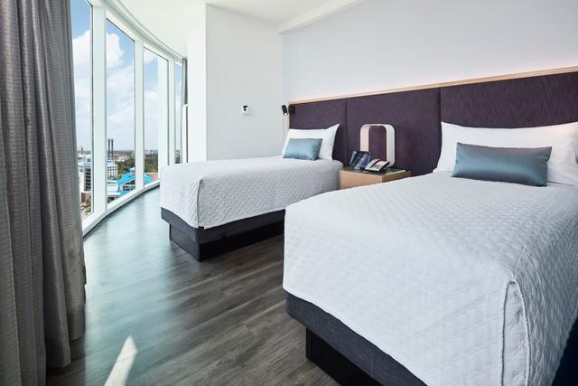 Skyline View Kids' Suite