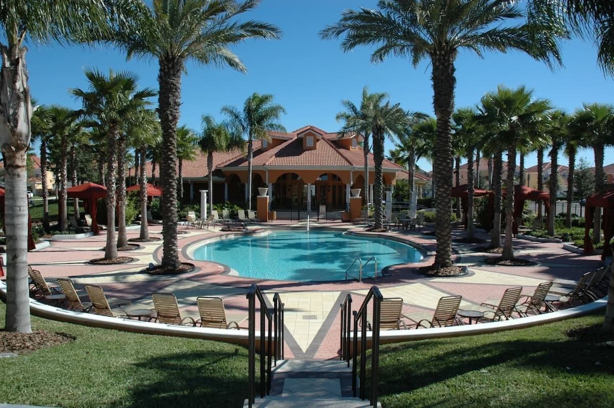 Solana Resort